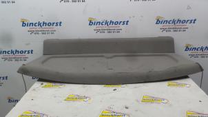 Usagé Plage arrière Nissan Almera (N16) 1.5 16V Prix € 31,50 Règlement à la marge proposé par Binckhorst BV