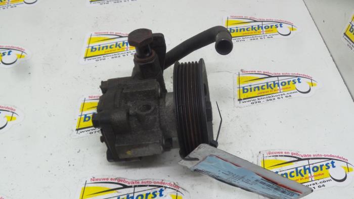 Usagé Pompe de direction Hyundai Getz 1.5 CRDi 12V Prix € 52,50 Règlement à la marge proposé par Binckhorst BV