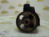 Power steering pump from a Peugeot 206 (2A/C/H/J/S), 1998 / 2012 2.0 GTI 16V, Hatchback, Petrol, 1.998cc, 99kW (135pk), FWD, EW10J4; RFR, 1999-04 / 2000-10, 2CRFRE 1999