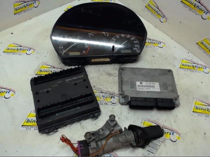 Used Ignition lock + computer Skoda Fabia (6Y2) 1.4i Price € 157,50 Margin scheme offered by Binckhorst BV