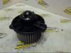 Heating and ventilation fan motor from a Toyota Yaris (P1), 1999 / 2005 1.0 16V VVT-i, Hatchback, Petrol, 998cc, 50kW (68pk), FWD, 1SZFE, 1999-04 / 2005-09, SCP10 2002