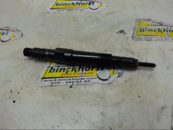 Usados Inyector (diésel) Ford Transit 2.0 TDdi 16V Precio € 52,50 Norma de margen ofrecido por Binckhorst BV
