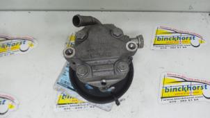 Used Power steering pump Volkswagen Bora (1J2) 2.0 Price € 63,00 Margin scheme offered by Binckhorst BV