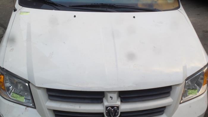 Używane Maska Dodge Grand Caravan 3.3i V6 Cena € 262,50 Procedura marży oferowane przez Binckhorst BV