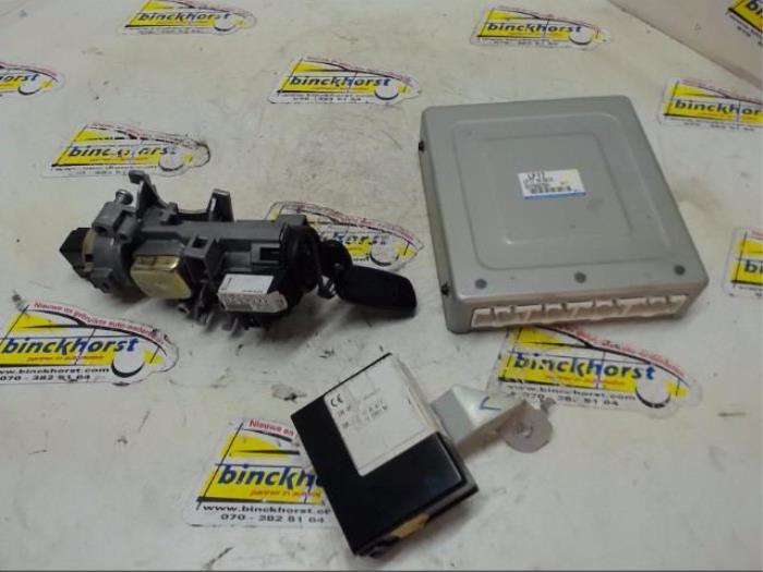 Used Ignition lock + computer Mazda 6 (GG12/82) 2.0i 16V Price € 103,95 Margin scheme offered by Binckhorst BV