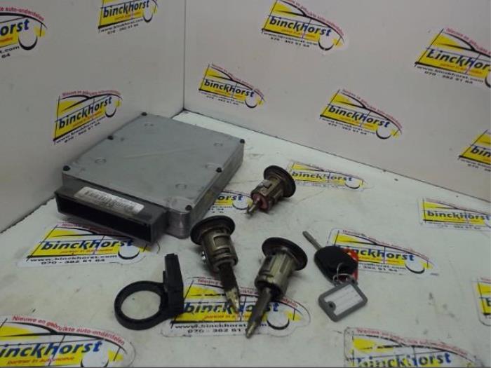 Used Ignition lock + computer Ford Transit 2.0 TDdi 16V Price € 124,95 Margin scheme offered by Binckhorst BV