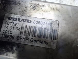AGR Ventil van een Volvo S60 I (RS/HV) 2.4 D5 20V 2004