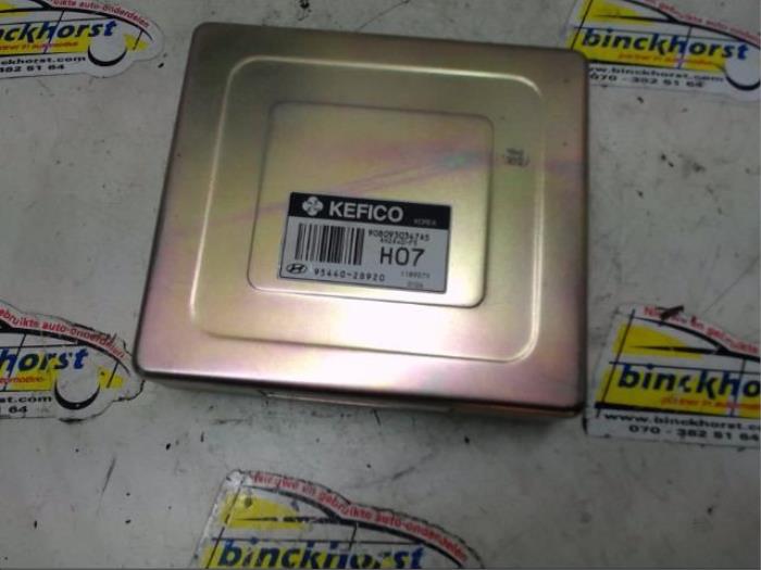 Used Automatic gearbox computer Hyundai Matrix 1.8 16V Price € 84,00 Margin scheme offered by Binckhorst BV