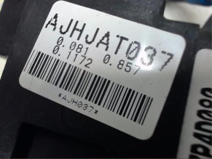 Accelerator pedal Hyundai H 1/H 200 2.5 Tdi - AJHJAT037