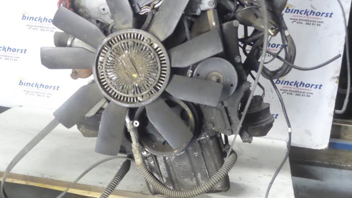 Motor van een Mercedes-Benz C (W202) 1.8 C-180 16V 1994