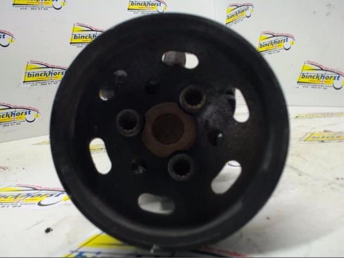 Usagé Pompe de direction Volkswagen Sharan (7M8/M9/M6) 1.9 TDI 115 Prix € 63,00 Règlement à la marge proposé par Binckhorst BV