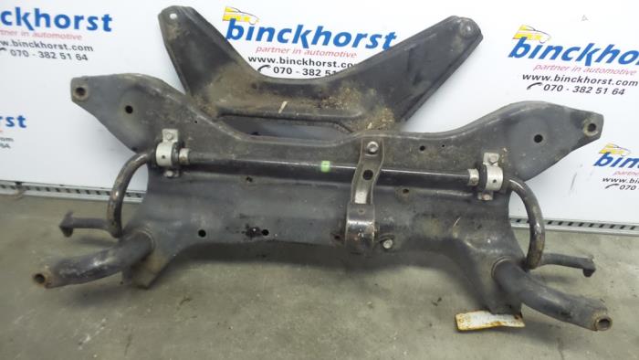 Usados Subchasis Mitsubishi ASX 1.8 DI-D HP MIVEC 16V Precio € 262,50 Norma de margen ofrecido por Binckhorst BV