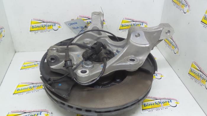 Knuckle, front left from a Daewoo Orlando (YYM/YYW) 1.8 16V VVT 2011