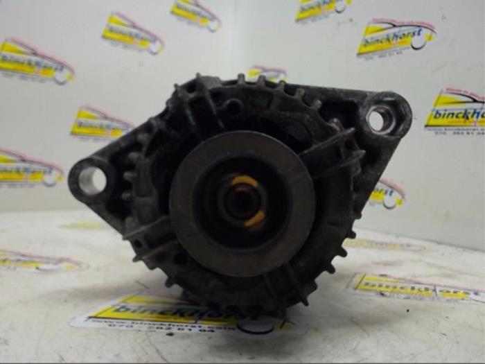 Usagé Dynamo Lancia Lybra SW 1.6 i.e. 16V Prix € 36,75 Règlement à la marge proposé par Binckhorst BV