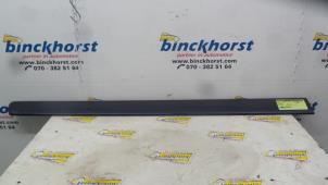 Używane Listwa drzwiowa Mitsubishi Outlander (CW) 2.0 16V 4x2 Cena € 26,25 Procedura marży oferowane przez Binckhorst BV