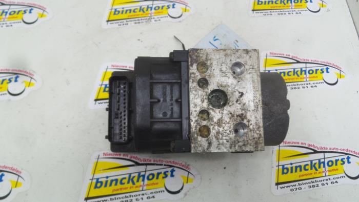 Usagé Bloc ABS Alfa Romeo 156 (932) 1.8 Twin Spark 16V Prix € 84,00 Règlement à la marge proposé par Binckhorst BV