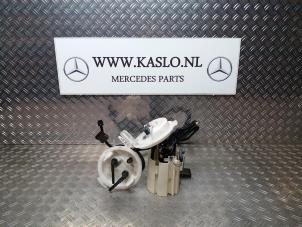 Used Electric fuel pump Mercedes E (C207) E-350 CDI V6 24V Price on request offered by kaslo auto parts