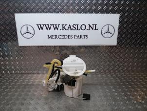 Used Electric fuel pump Mercedes E (W212) E-200 CGI 16V BlueEfficiency Price € 100,00 Margin scheme offered by kaslo auto parts