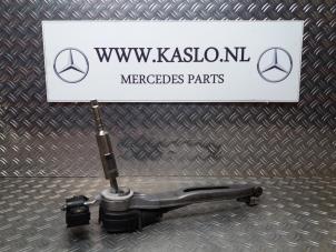 Used Gear-change mechanism Mercedes E (W212) E-250 CDI 16V BlueEfficiency Price on request offered by kaslo auto parts