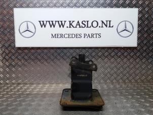 Used Rear bumper bracket, right Mercedes ML II (164/4JG) 3.0 ML-280 CDI 4-Matic V6 24V Price on request offered by kaslo auto parts