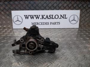 Gebrauchte Dieselpumpe Mercedes E (W211) 2.2 E-220 CDI 16V Preis € 175,00 Margenregelung angeboten von kaslo auto parts