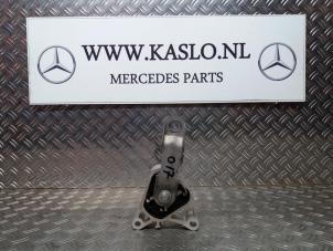 Gebrauchte Getriebe Halterung Mercedes A (W176) 1.5 A-180 CDI, A-180d 16V Preis auf Anfrage angeboten von kaslo auto parts