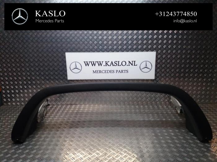 Begagnade Störtbåge Mercedes SL (R230) 5.0 SL-500 V8 24V Pris € 250,00 Marginaltabell erbjuds av kaslo auto parts