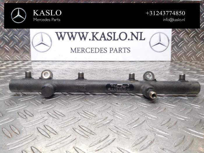 Usagé Système d'injection Mercedes S (W220) 4.0 S-400 CDI V8 32V Prix € 75,00 Règlement à la marge proposé par kaslo auto parts