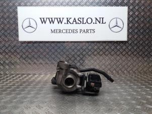 Used Turbo Mercedes S (W220) 4.0 S-400 CDI V8 32V Price € 300,00 Margin scheme offered by kaslo auto parts