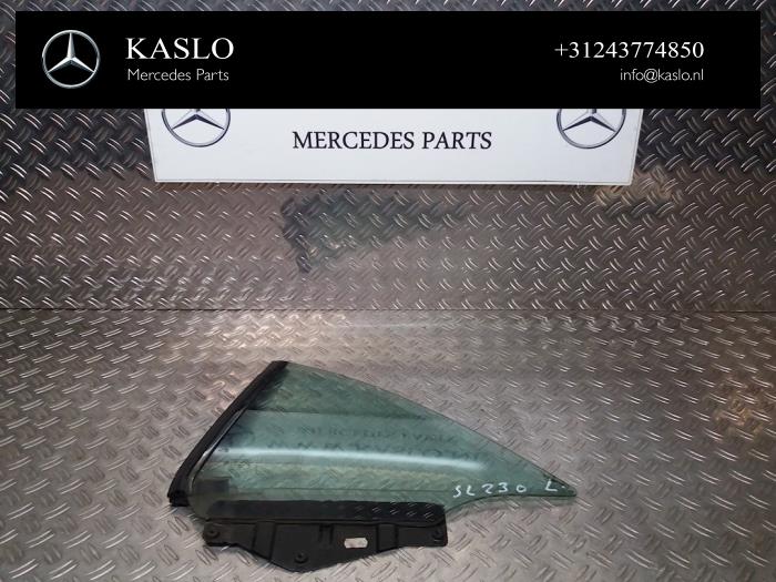 Usados Ventanilla triangular izquierda detrás Mercedes SL (R230) 5.0 SL-500 V8 24V Precio de solicitud ofrecido por kaslo auto parts