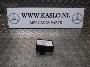 Usados Módulo (varios) Mercedes SL (R230) 5.0 SL-500 V8 24V Precio € 75,00 Norma de margen ofrecido por kaslo auto parts