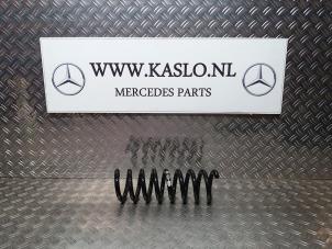 Used Rear coil spring Mercedes SLK (R171) 3.5 350 V6 24V Price on request offered by kaslo auto parts