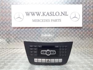 Used Radio CD player Mercedes C (W204) 2.2 C-220 CDI 16V BlueEFFICIENCY Price € 300,00 Margin scheme offered by kaslo auto parts