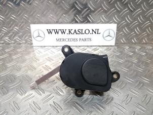 Usagé Clapet tourbillon moteur Mercedes C (W203) 2.2 C-220 CDI 16V Prix sur demande proposé par kaslo auto parts