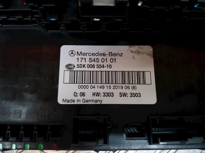 Fuse box Mercedes SLK 1.8 200 K 16V - A1715450101 Hella Automotive