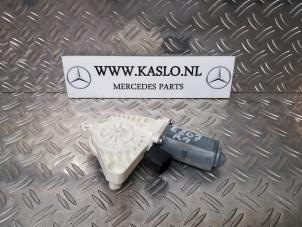 Used Rear door window motor 2-door Mercedes E (C207) E-350 CDI V6 24V Price on request offered by kaslo auto parts