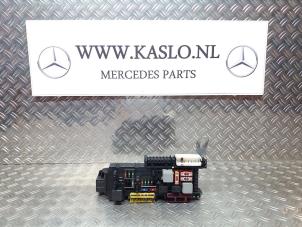 Usagé Boîte à fusibles Mercedes E (C207) E-350 CDI V6 24V Prix € 150,00 Règlement à la marge proposé par kaslo auto parts