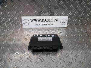 Usados Módulo PDC Mercedes CLK (W209) 1.8 200K 16V Precio € 50,00 Norma de margen ofrecido por kaslo auto parts