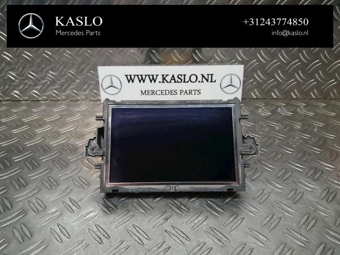 Begagnade Innerdisplay Mercedes CLS (C218) 250 CDI BlueEfficiency,BlueTEC, 250 d Pris € 100,00 Marginaltabell erbjuds av kaslo auto parts