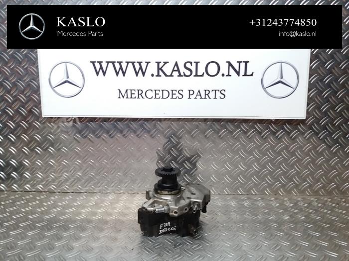 Begagnade Högtryckspump Mercedes E (W212) E-350 CDI V6 24V BlueEfficiency Pris på förfrågan erbjuds av kaslo auto parts