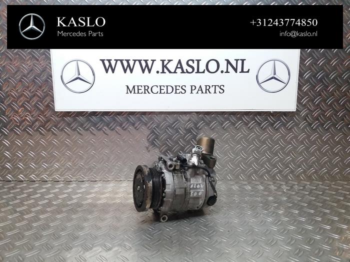 Usagé Pompe clim Mercedes SL (R230) 5.0 SL-500 V8 24V Prix € 150,00 Règlement à la marge proposé par kaslo auto parts