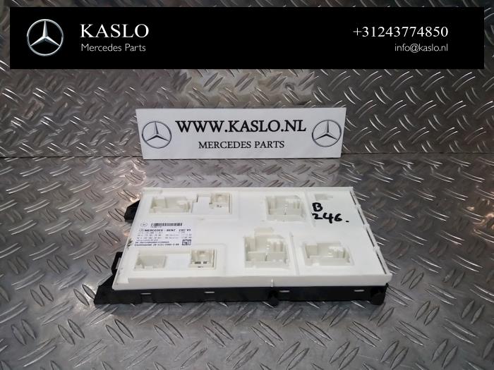 Używane Modul Comfort Mercedes B (W246/W242) 1.8 B-180 CDI BlueEFFICIENCY 16V Cena € 50,00 Procedura marży oferowane przez kaslo auto parts