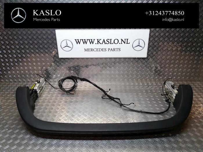 Begagnade Störtbåge Mercedes SL (R230) 5.0 SL-500 V8 24V Pris € 250,00 Marginaltabell erbjuds av kaslo auto parts