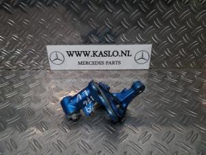Used Front door hinge, left Mercedes A (W176) Price € 50,00 Margin scheme offered by kaslo auto parts