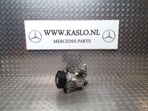 Usados Bomba de aire acondicionado Mercedes A (W176) 1.6 A-180 16V Precio € 125,00 Norma de margen ofrecido por kaslo auto parts