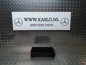 Used Radio amplifier Mercedes CLK (W208) 2.0 200K 16V Price € 100,00 Margin scheme offered by kaslo auto parts