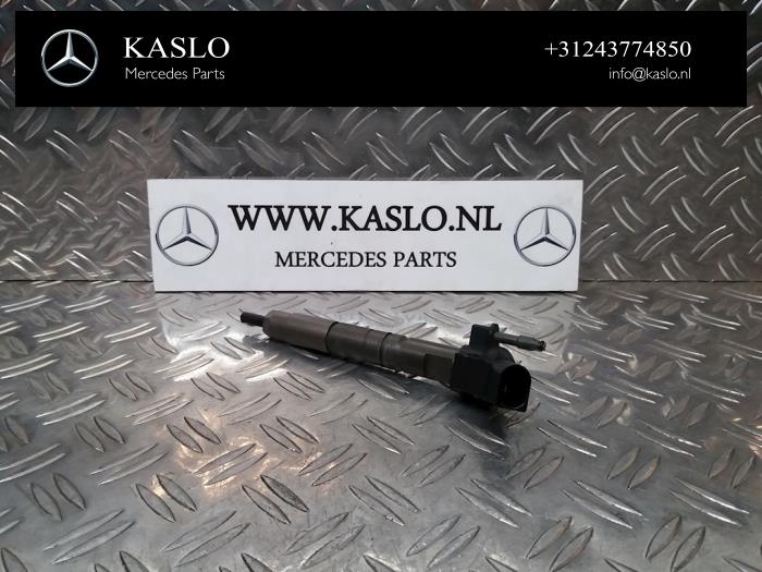 Usagé Injecteurs Mercedes E (C207) E-350 CDI V6 24V Prix € 50,00 Règlement à la marge proposé par kaslo auto parts