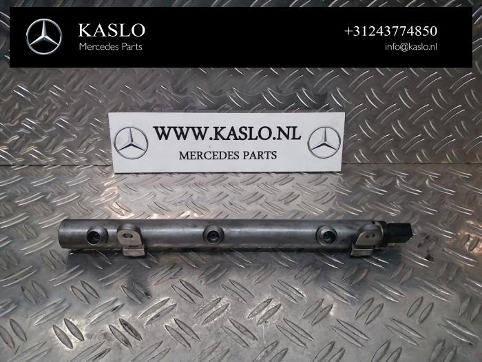 Usagé Système d'injection Mercedes E (C207) E-350 CDI V6 24V Prix € 50,00 Règlement à la marge proposé par kaslo auto parts