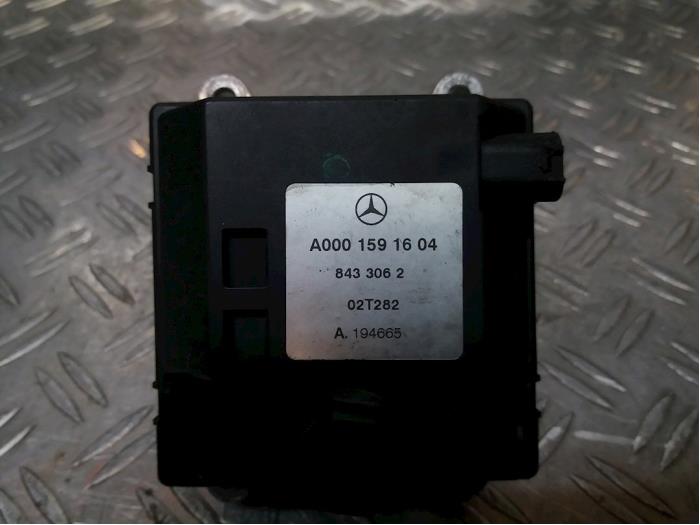 Liquide de refroidissement module chauffage d'un Mercedes C-Klasse