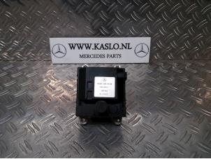 Used Radiator fluid heating module Mercedes C-Klasse Price on request offered by kaslo auto parts